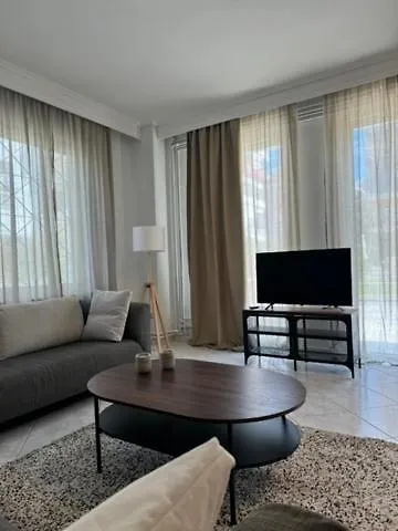 Apartament Damian's Cozy Pool Peraía