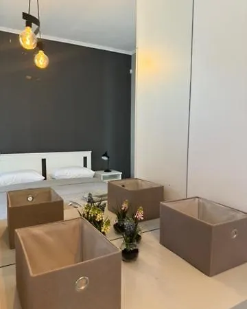 Apartmán Damian's Cozy Pool *